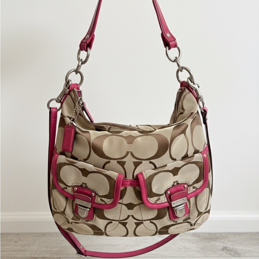 Coach Daisy Signature Pocket Hobo 🌸